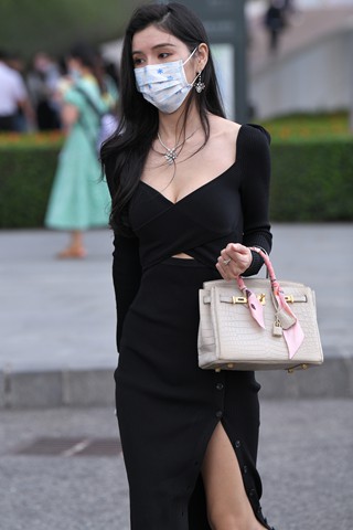 黑色长裙优雅美姐